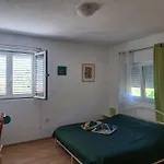 Smjestaj Latica 3* Vela Luka